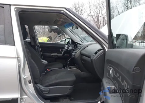 2013 Kia Soul + z USA, uszkodzony, nr VIN KNDJT2A63D7561011